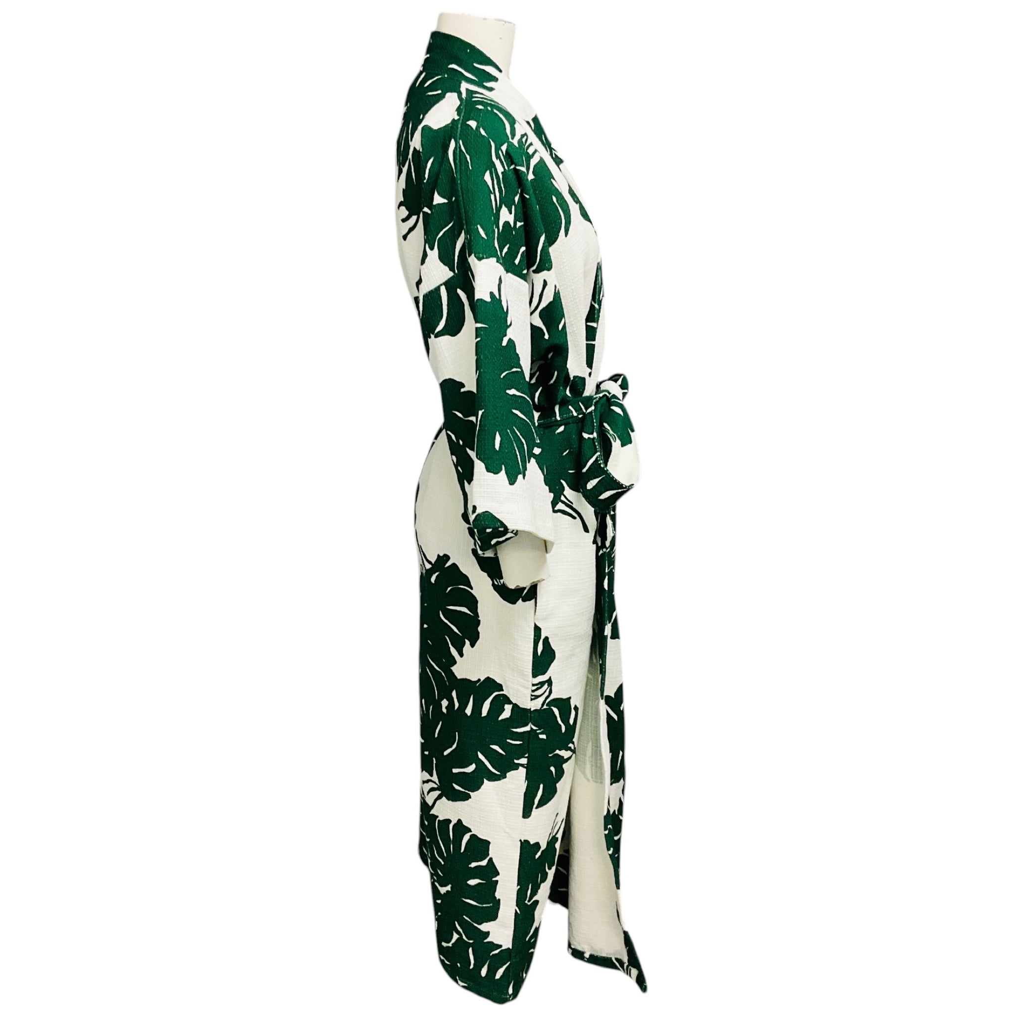 La DoubleJ x Six Senses Rome Green / White / Black Vogue Embroidered Leaf Print Cotton Robe with Belt