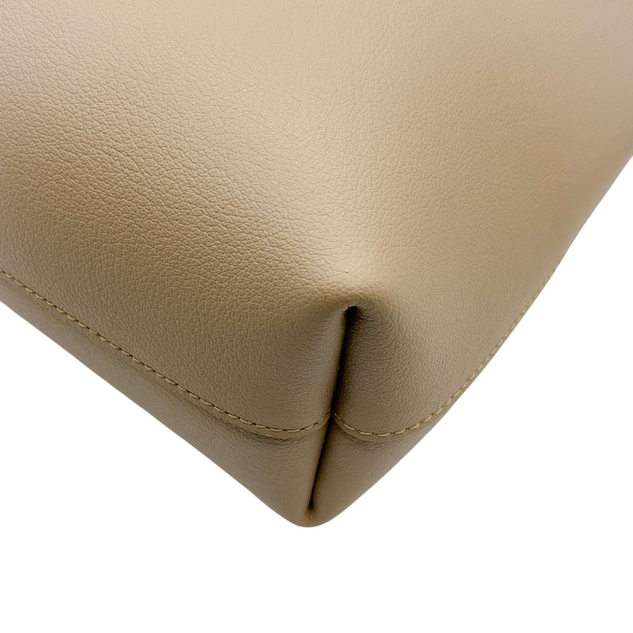 Saint Laurent Beige Leather Toy Shopping Tote