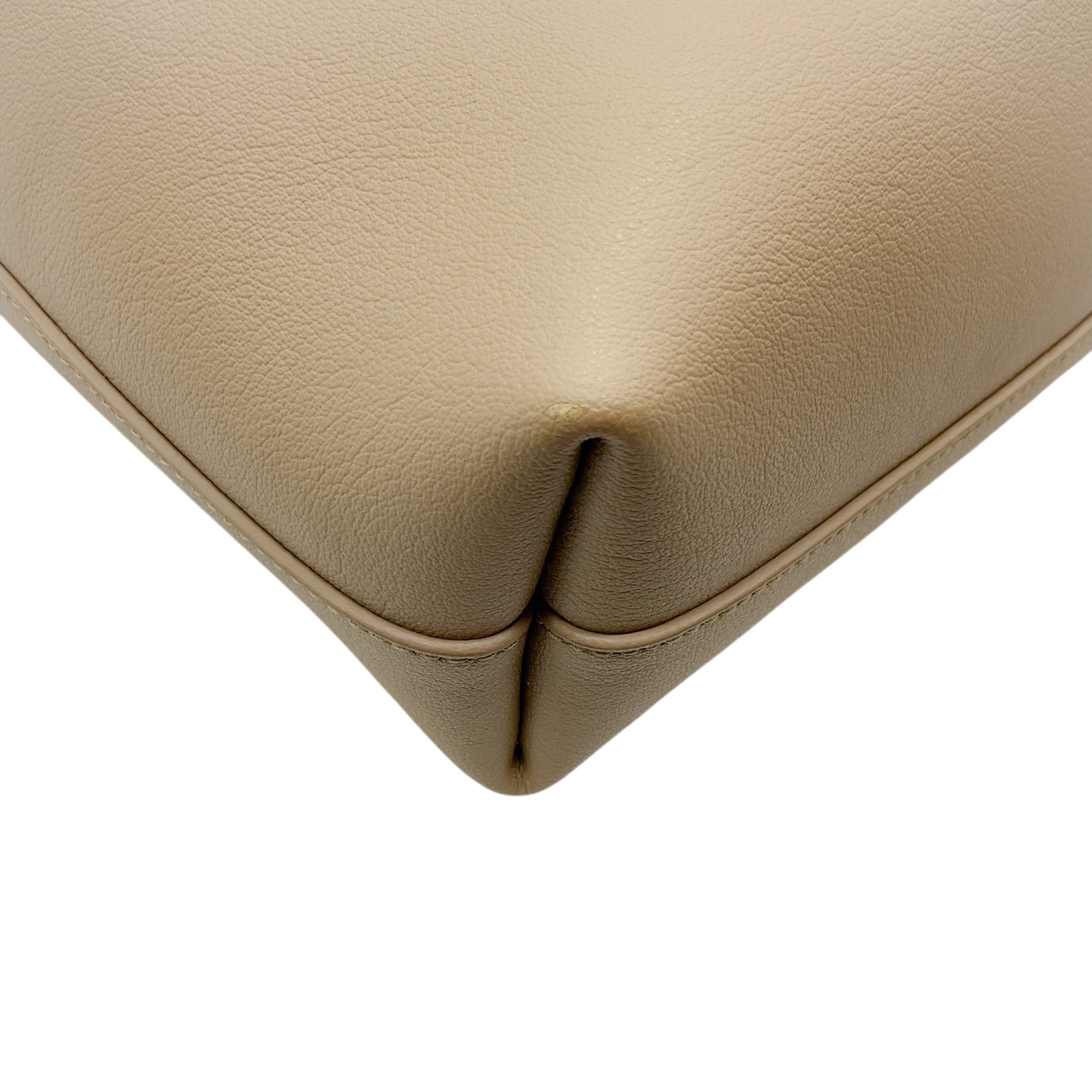 Saint Laurent Beige Leather Toy Shopping Tote