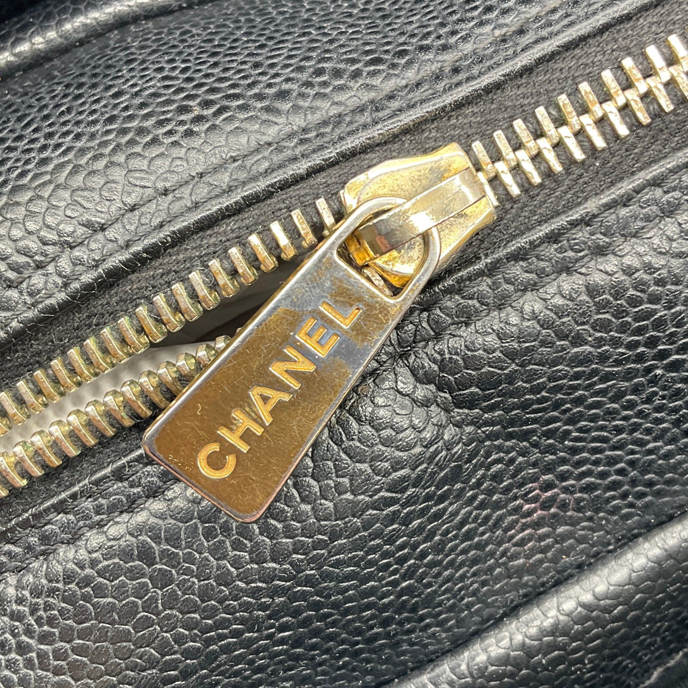 Chanel Vintage Black Quilted Caviar Leather CC Logo Embossed Small Tote Handbag with Gold Hardware
