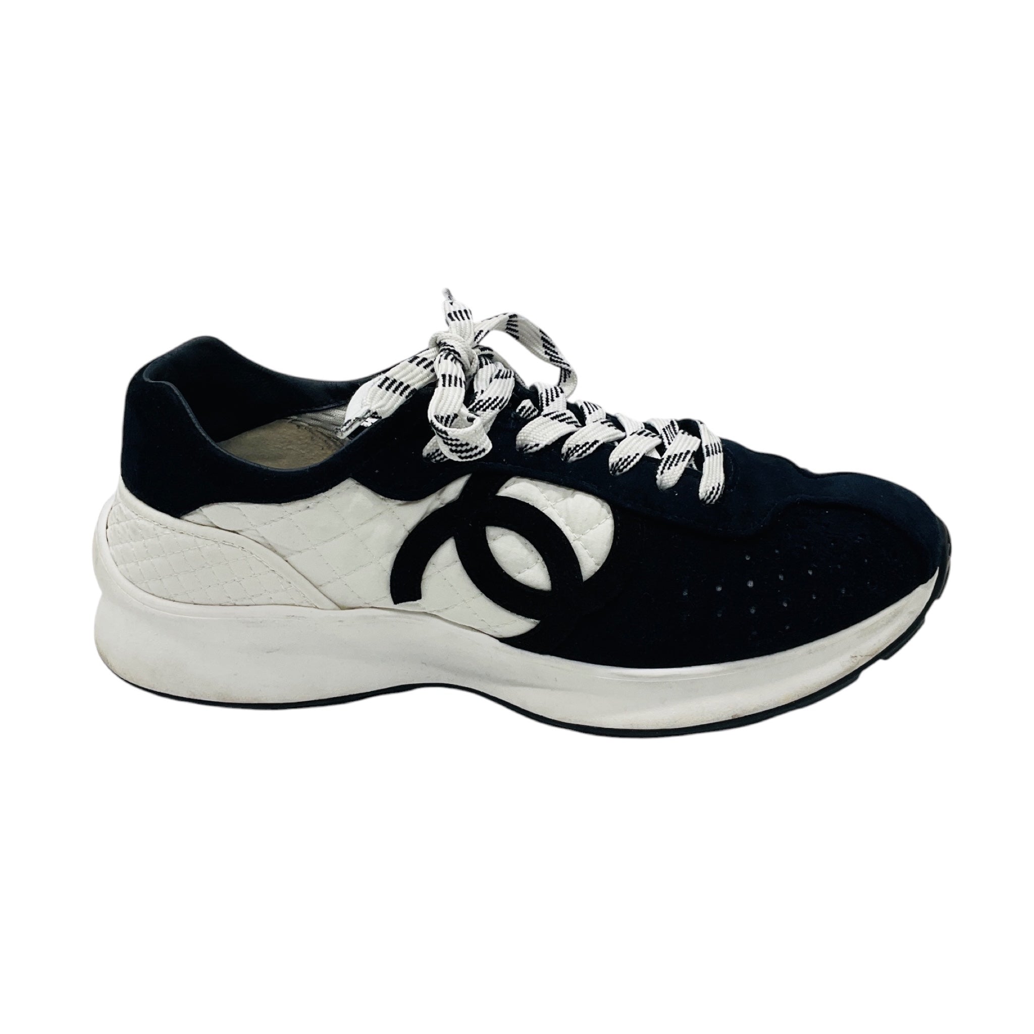 Chanel Black / White 2022 CC Logo Suede and Technical Fabric Low Top Sneakers