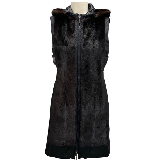 Max Mara 'S Black / Brown Reversible Mink Fur and Nylon Vest