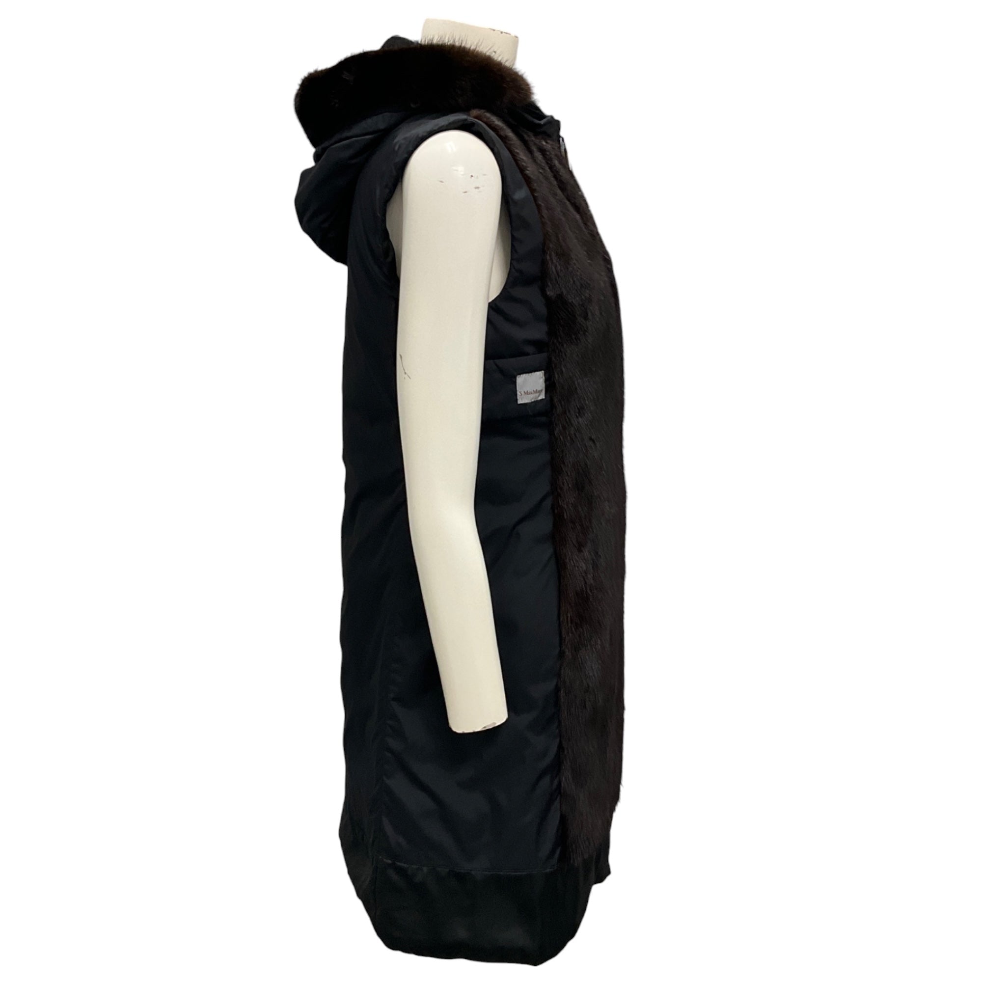 Max Mara 'S Black / Brown Reversible Mink Fur and Nylon Vest