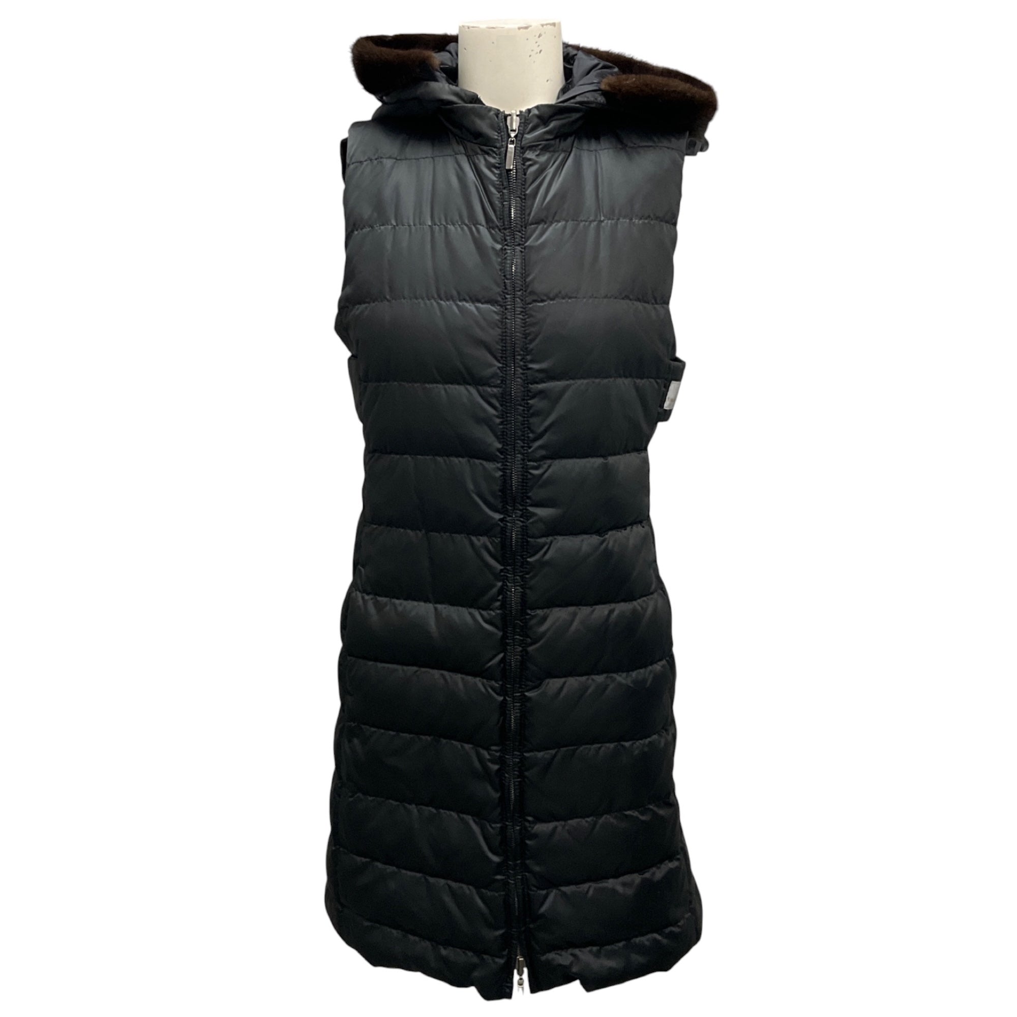 Max Mara 'S Black / Brown Reversible Mink Fur and Nylon Vest