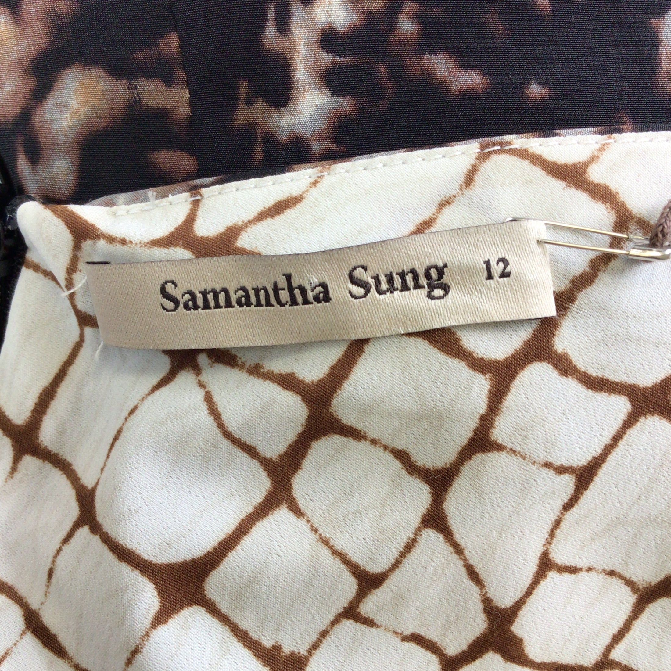 Samantha Sung Black / Brown Printed Ruched Long Sleeved V-Neck Silk Midi Dress