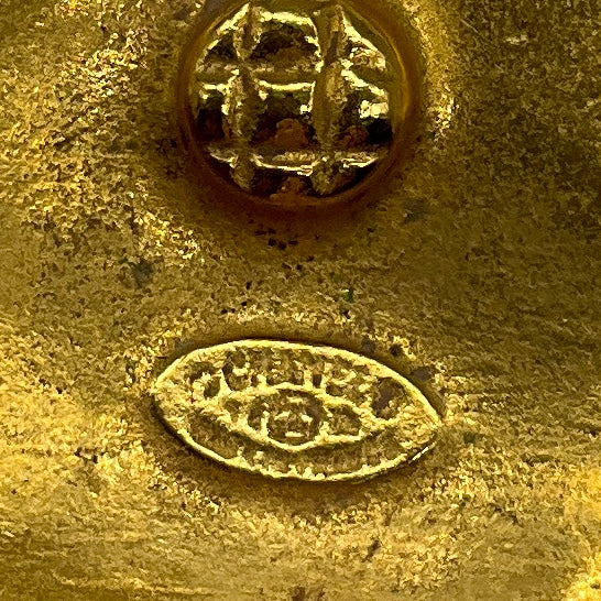 Chanel Vintage 1994 Gold CC Logo Clip On Earrings