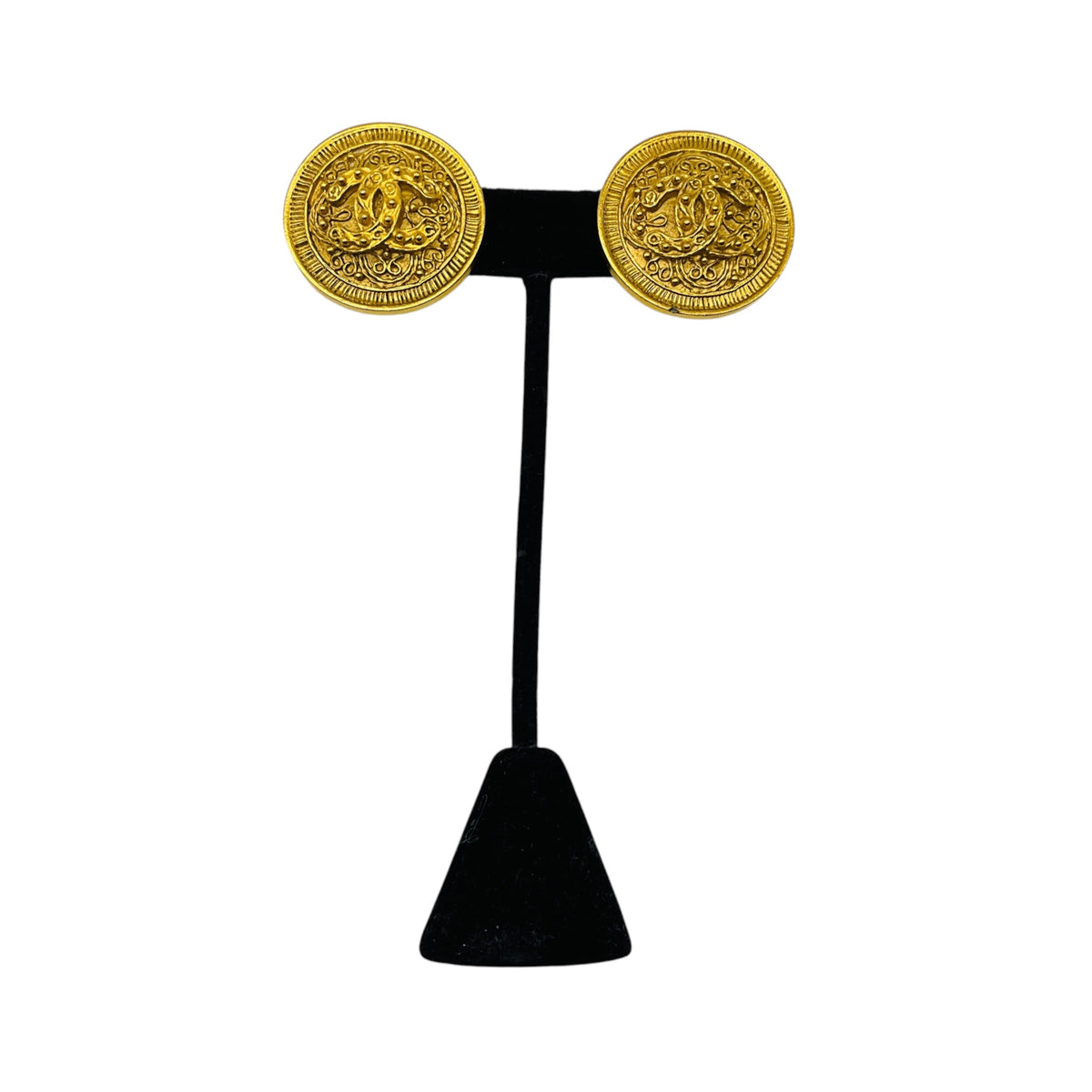 Chanel Vintage 1994 Gold CC Logo Clip On Earrings