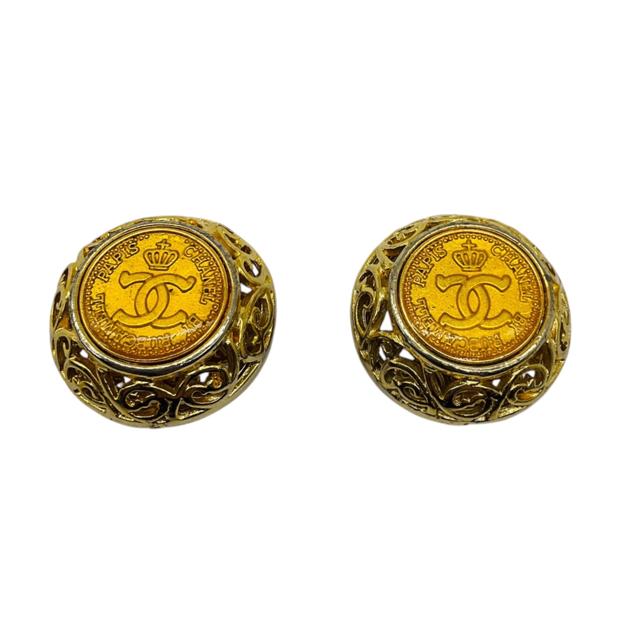 Chanel Vintage Gold Enameled CC Logo Clip On Earrings