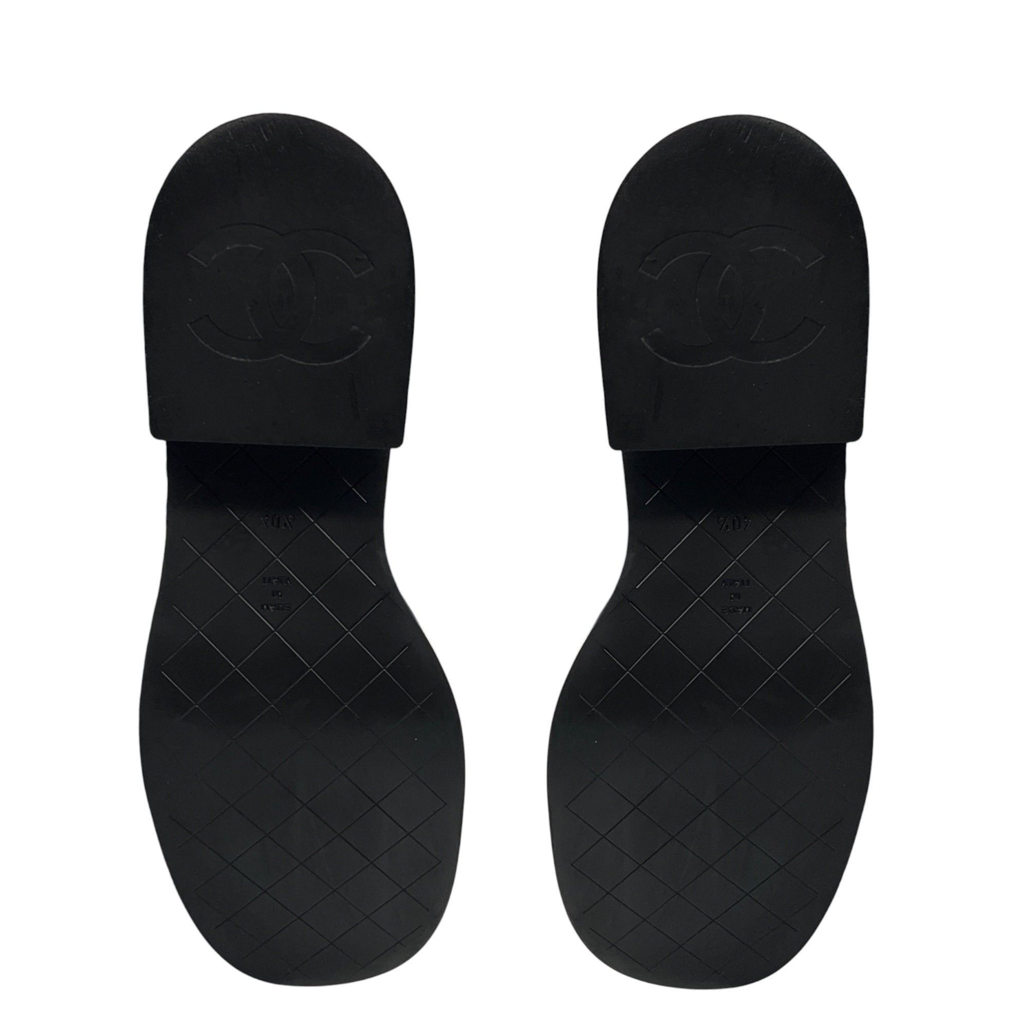 Chanel Navy Blue / Black 2022 Denim Fabric, Patent Calfskin, and Lambskin Quilted CC Lace Up Combat Boots