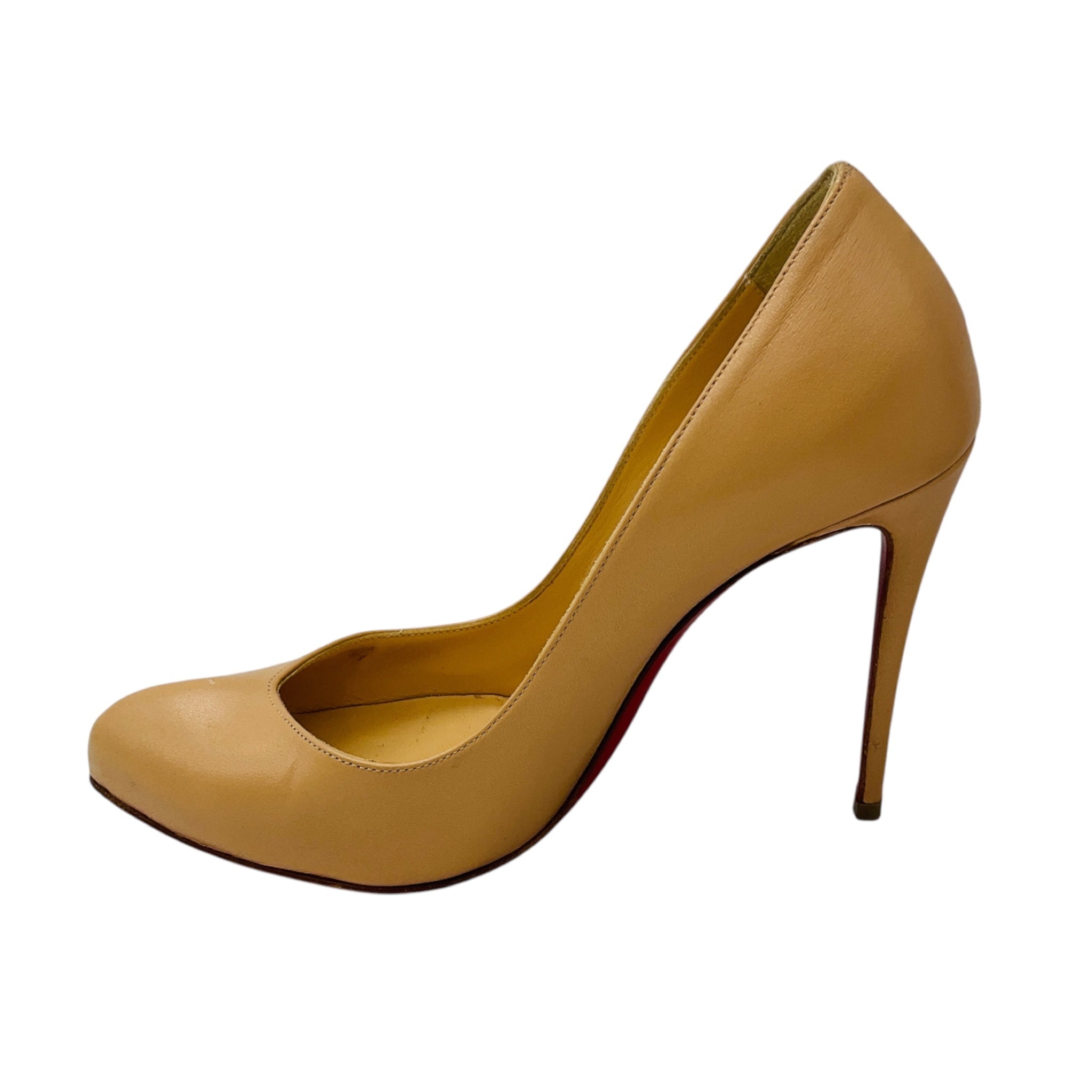 Christian Louboutin Nude Leather High Heeled Pumps