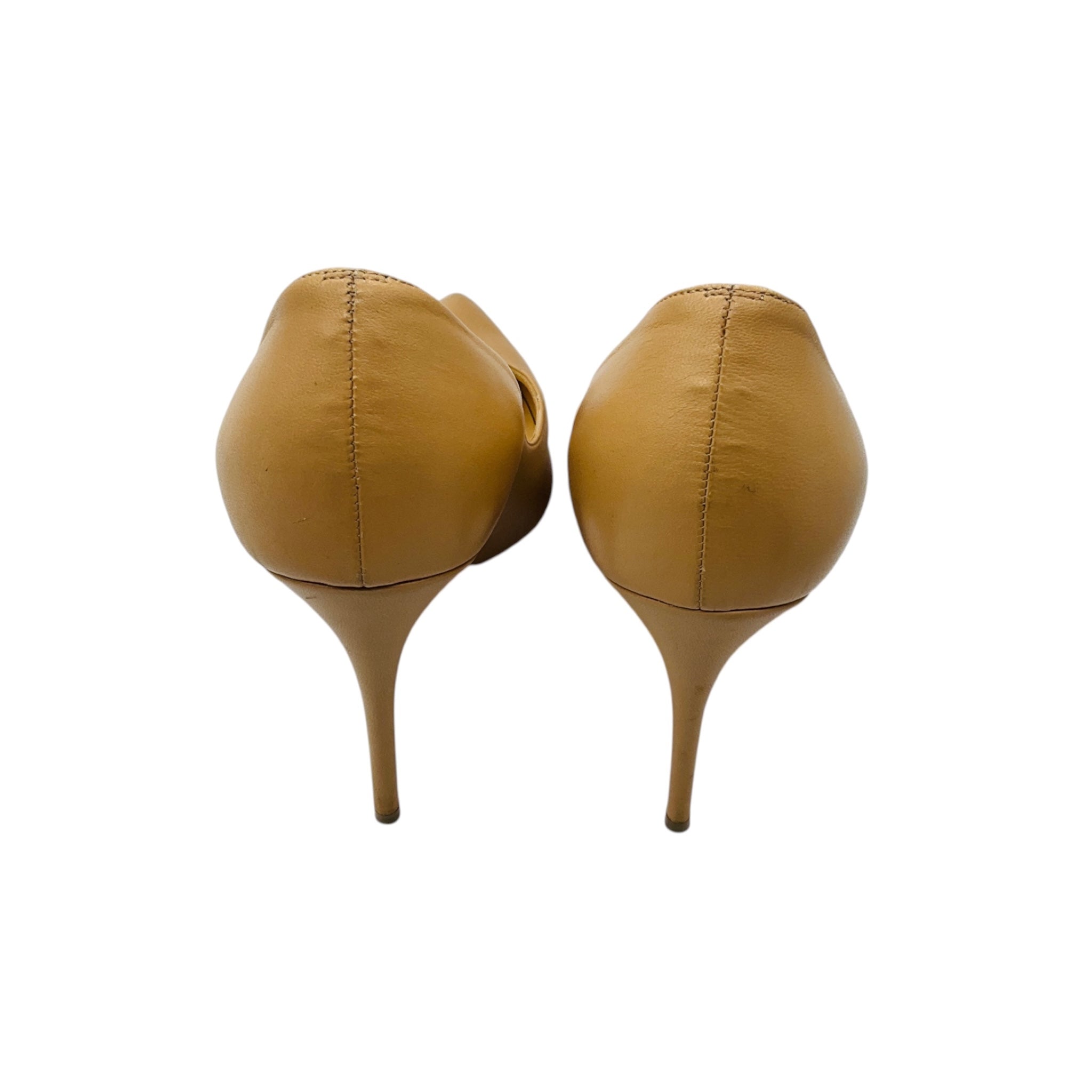 Christian Louboutin Nude Leather High Heeled Pumps