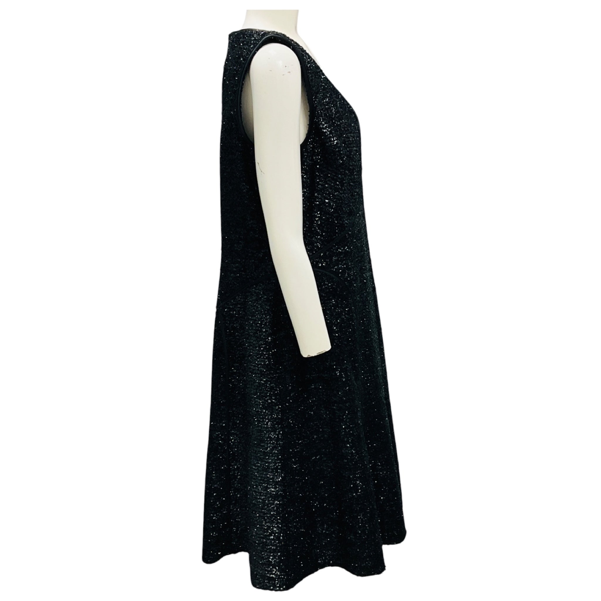 Douglas Hannant Black Shimmer Sleeveless V-Neck Cocktail Dress