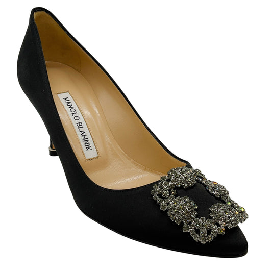 Manolo Blahnik Black Satin Hangisi Pumps
