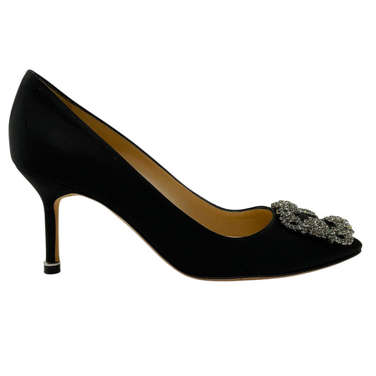 Manolo Blahnik Black Satin Hangisi Pumps