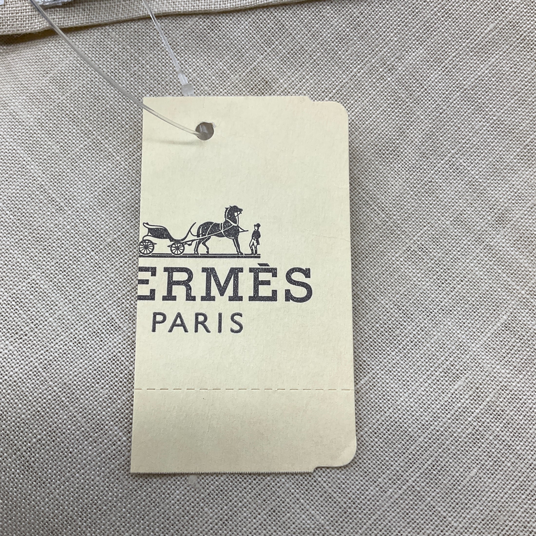 Hermes Beige H Embroidered Linen Napkins with Box (Assortment / Set of 2)