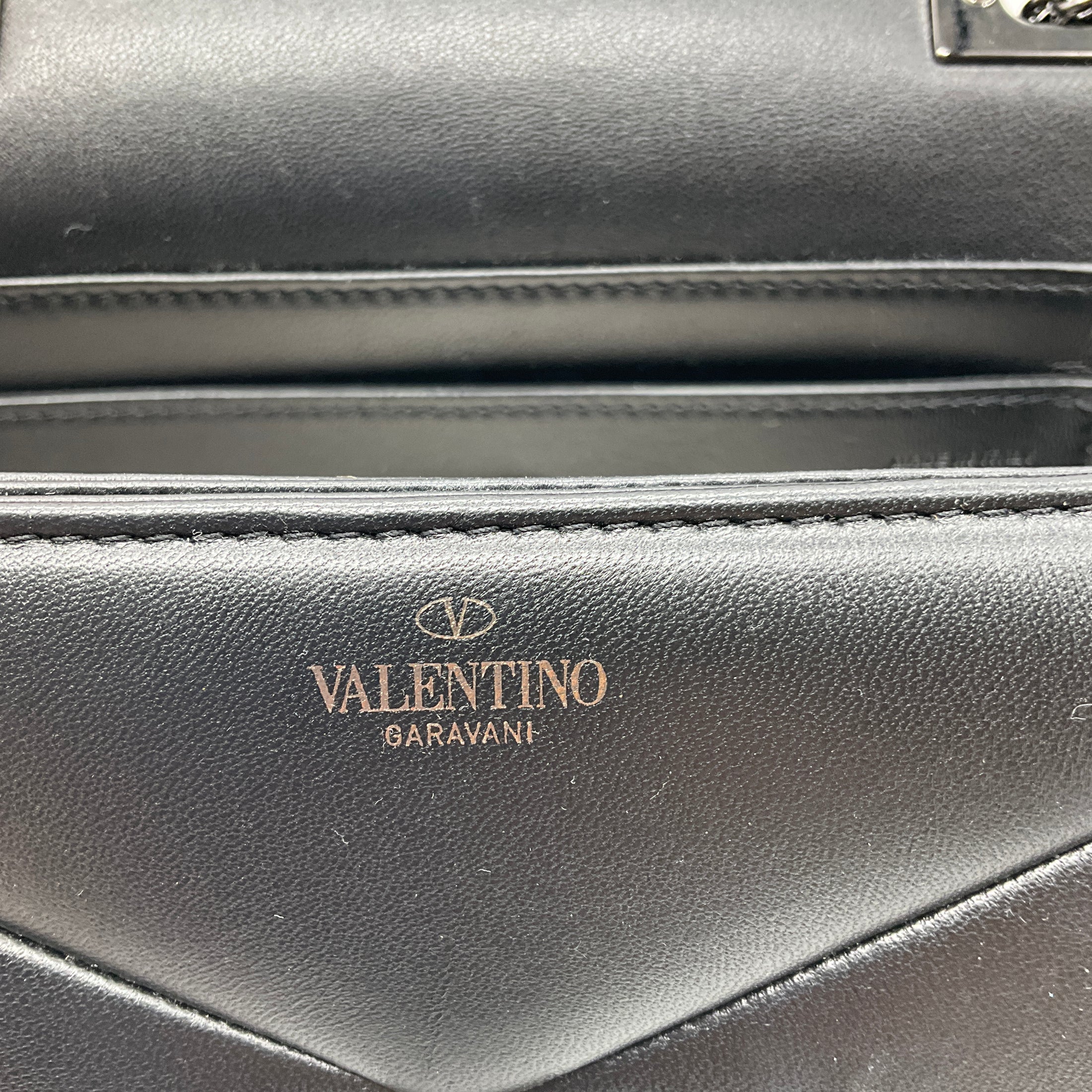 Valentino Garavani Black Nero Small One Stud Shoulder Bag