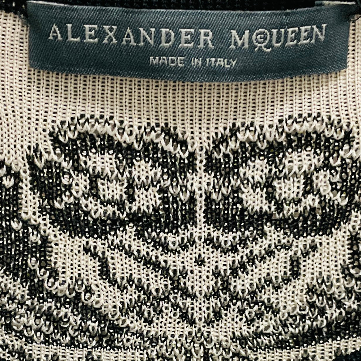 Alexander McQueen Black / White Floral Patterned Bandage Knit Flared Midi Dress