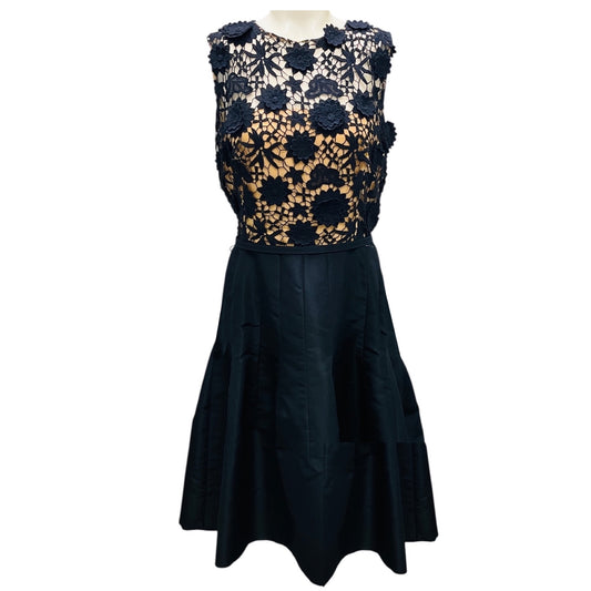 Oscar de la Renta Navy / Beige Floral Embroidered Lace and Silk Cocktail Dress with Belt