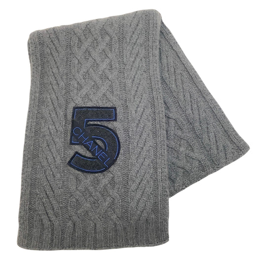 Chanel 2009 Gray Cashmere Cable Knit No 5 Scarf
