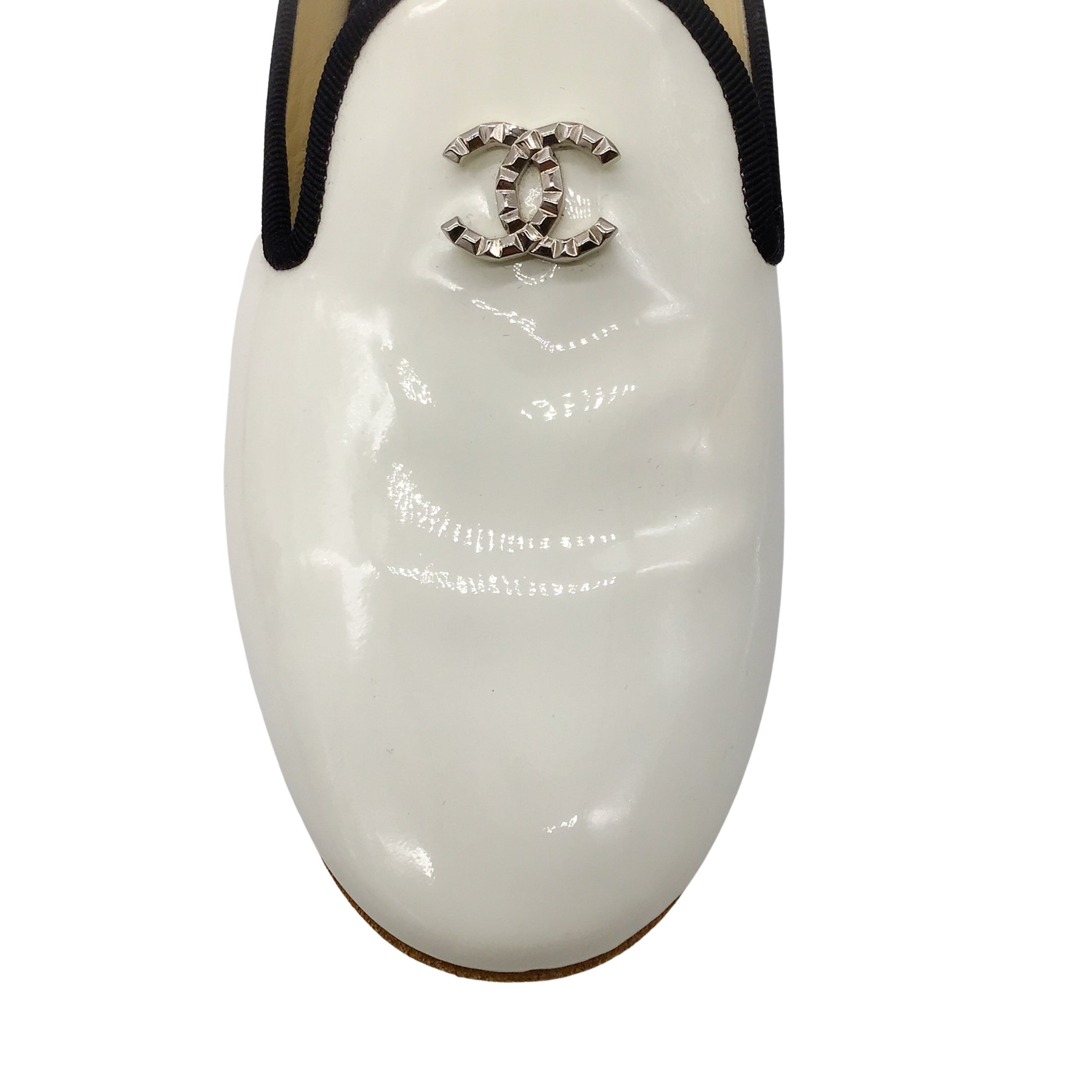 Chanel Ivory / Black / Silver CC Logo Grosgrain Trimmed Patent Leather Loafers / Flats