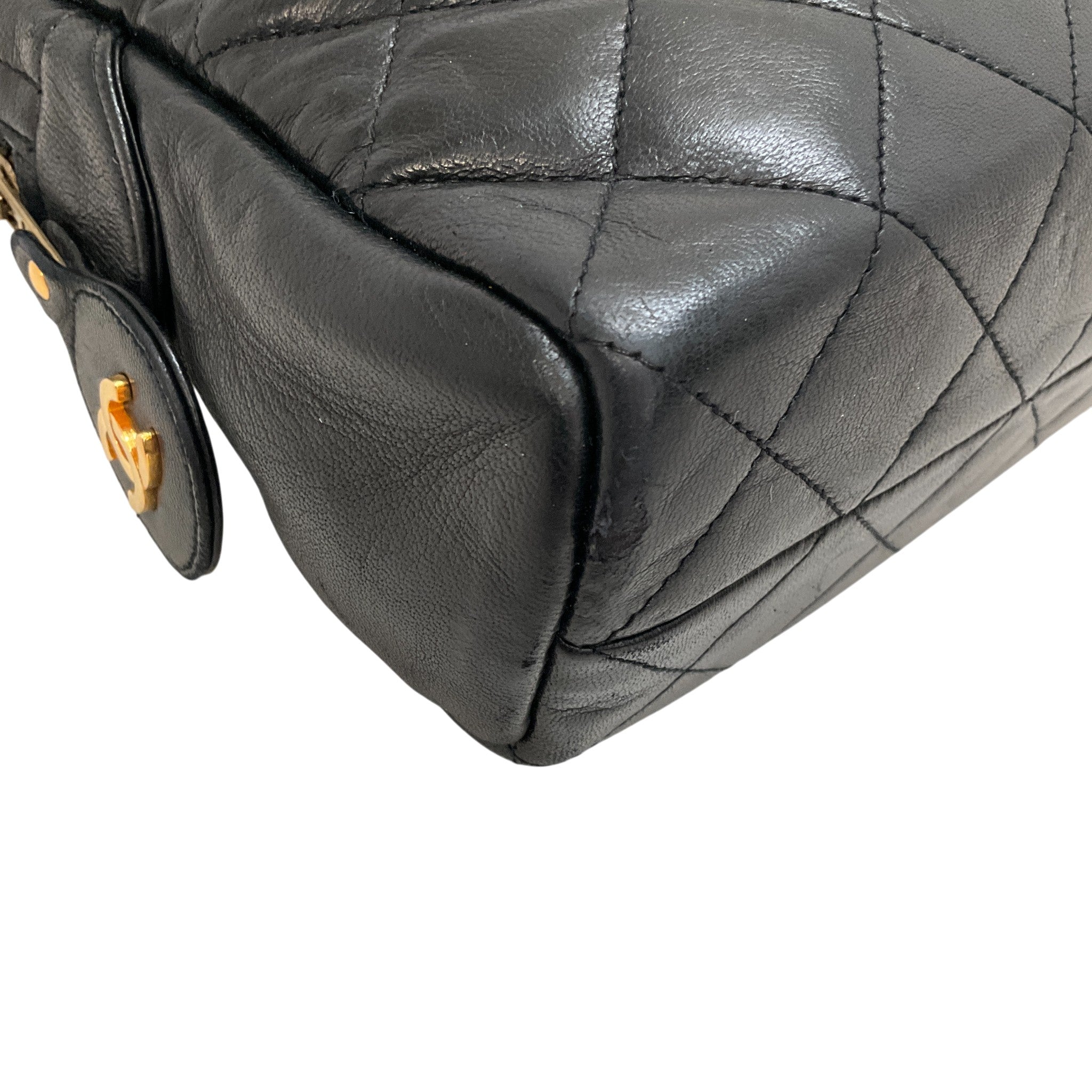 Chanel Vintage 1989-91 Black Quilted Leather Shoulder Bag