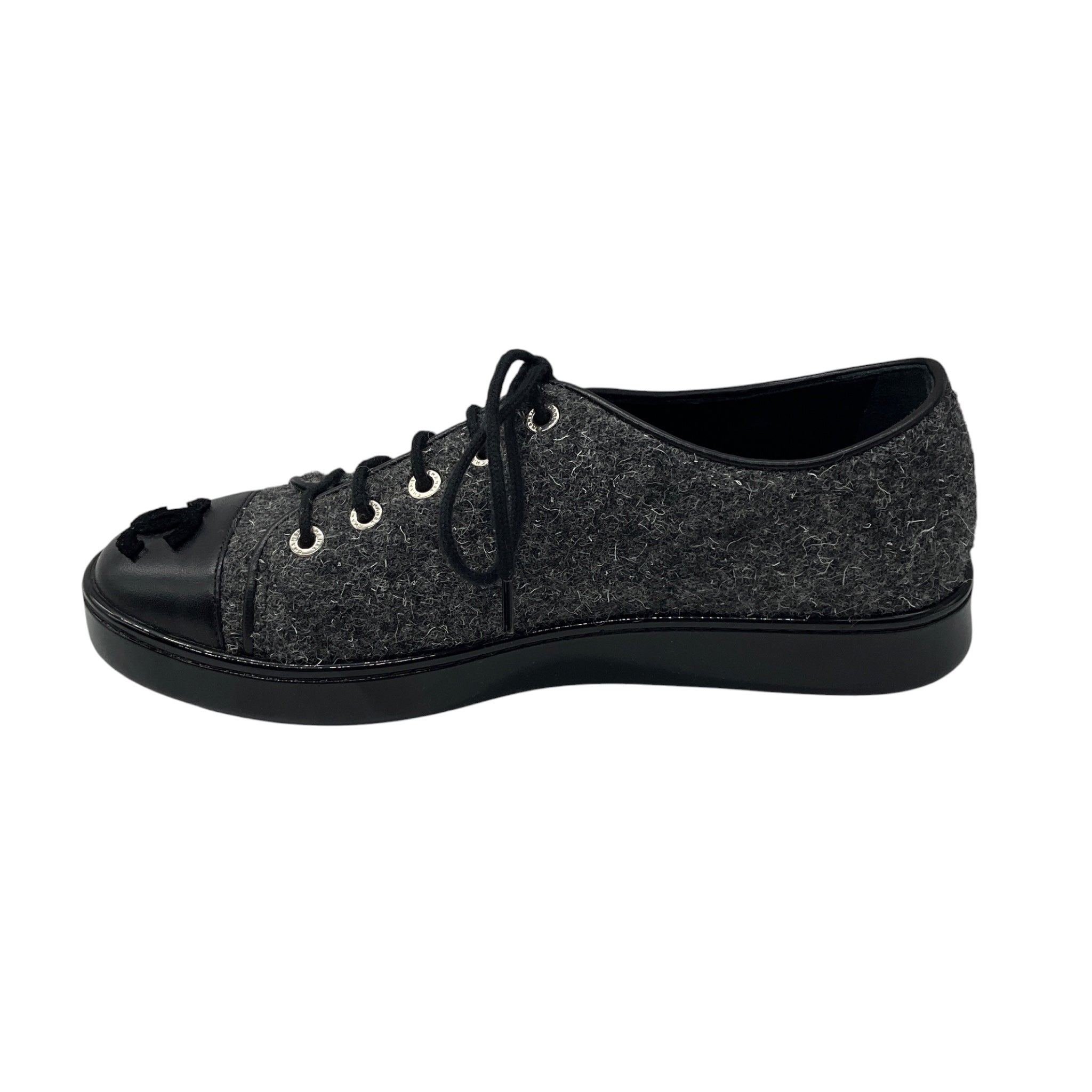 Chanel Charcoal Grey / Black Tweed and Lambskin Leather CC Logo Cap Toe Low Top Sneakers