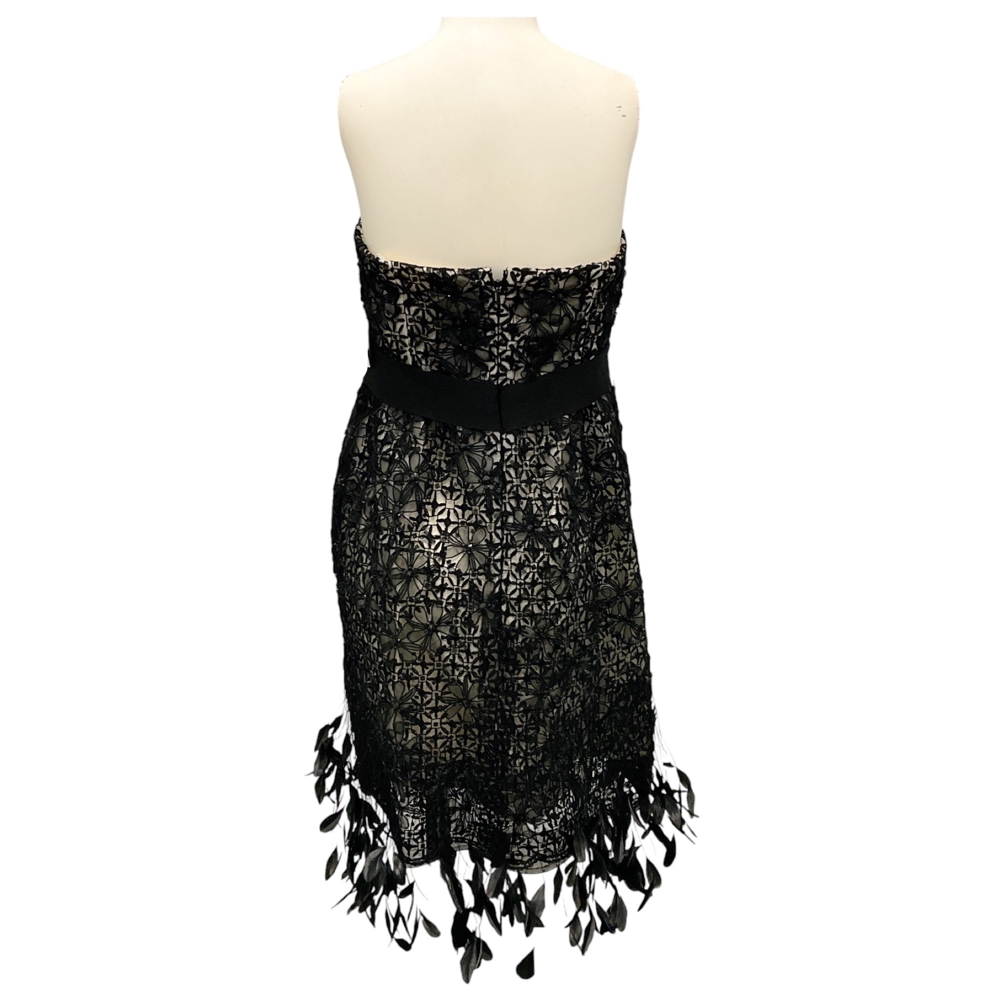 Oscar de la Renta Black Embellished Strapless Lace Cocktail Dress with Feather Hem