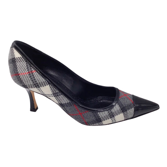 Manolo Blahnik Bottera Grey / White / Red / Black Patent Leather Trimmed Pointed Toe Plaid Pumps
