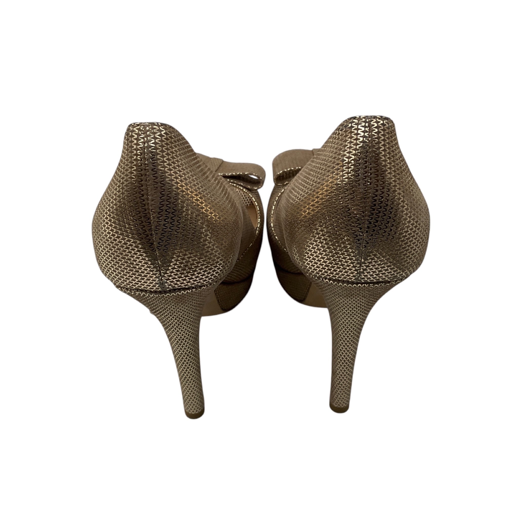 Fendi Gold Deco Textured Leather Double Platform Bow Peep Toe Pumps
