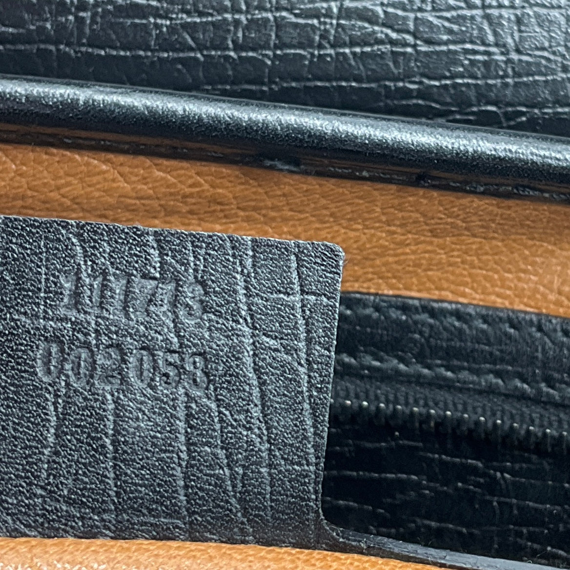 Gucci Black Leather Bamboo Bullet Shoulder Bag