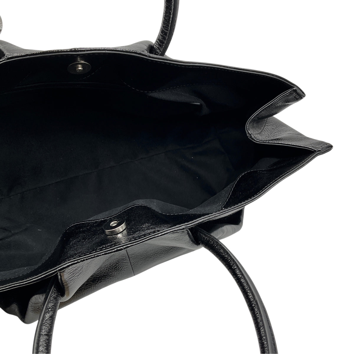 Malej Black Textured Patent Leather Ashiya Handbag
