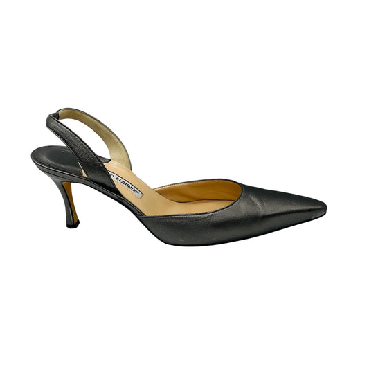 Manolo Blahnik Pewter Metallic Leather Pointed Toe Classic Slingback Pumps