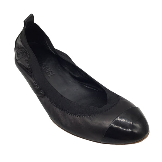 Chanel Black CC Logo Embossed Patent Leather Cap Toe Stretch Leather Ballet Flats