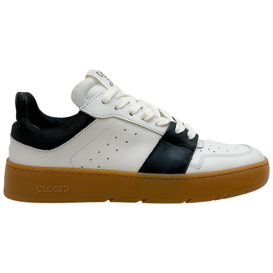 Closed White / Black Low Top Sneakers