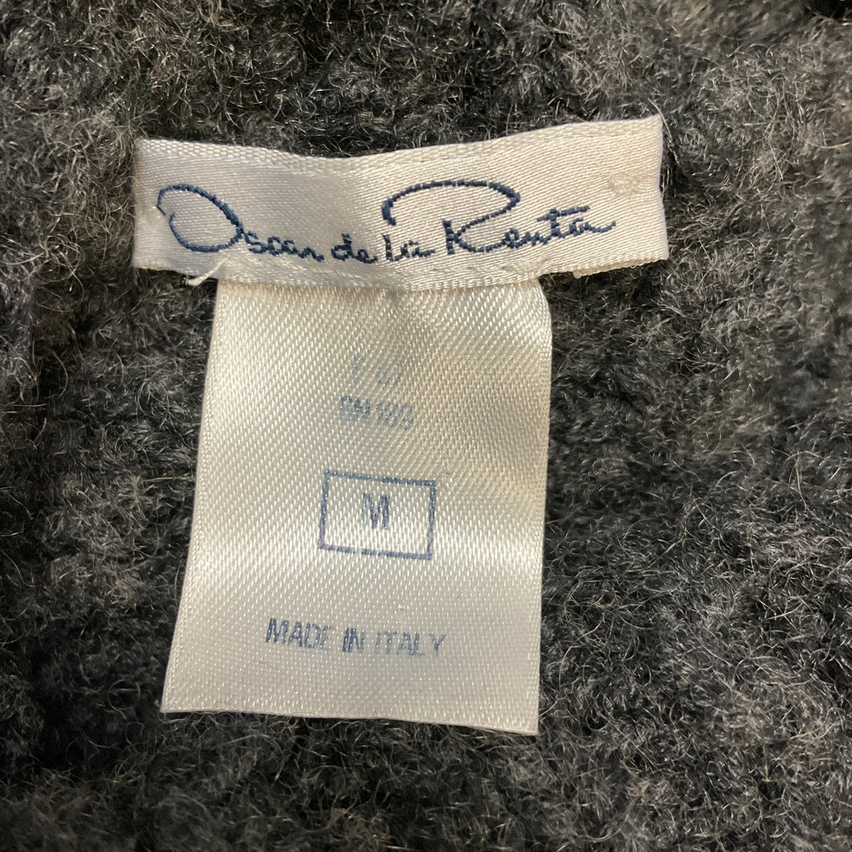 Oscar de la Renta Charcoal Grey Sleeveless Cashmere Knit Turtleneck Sweater