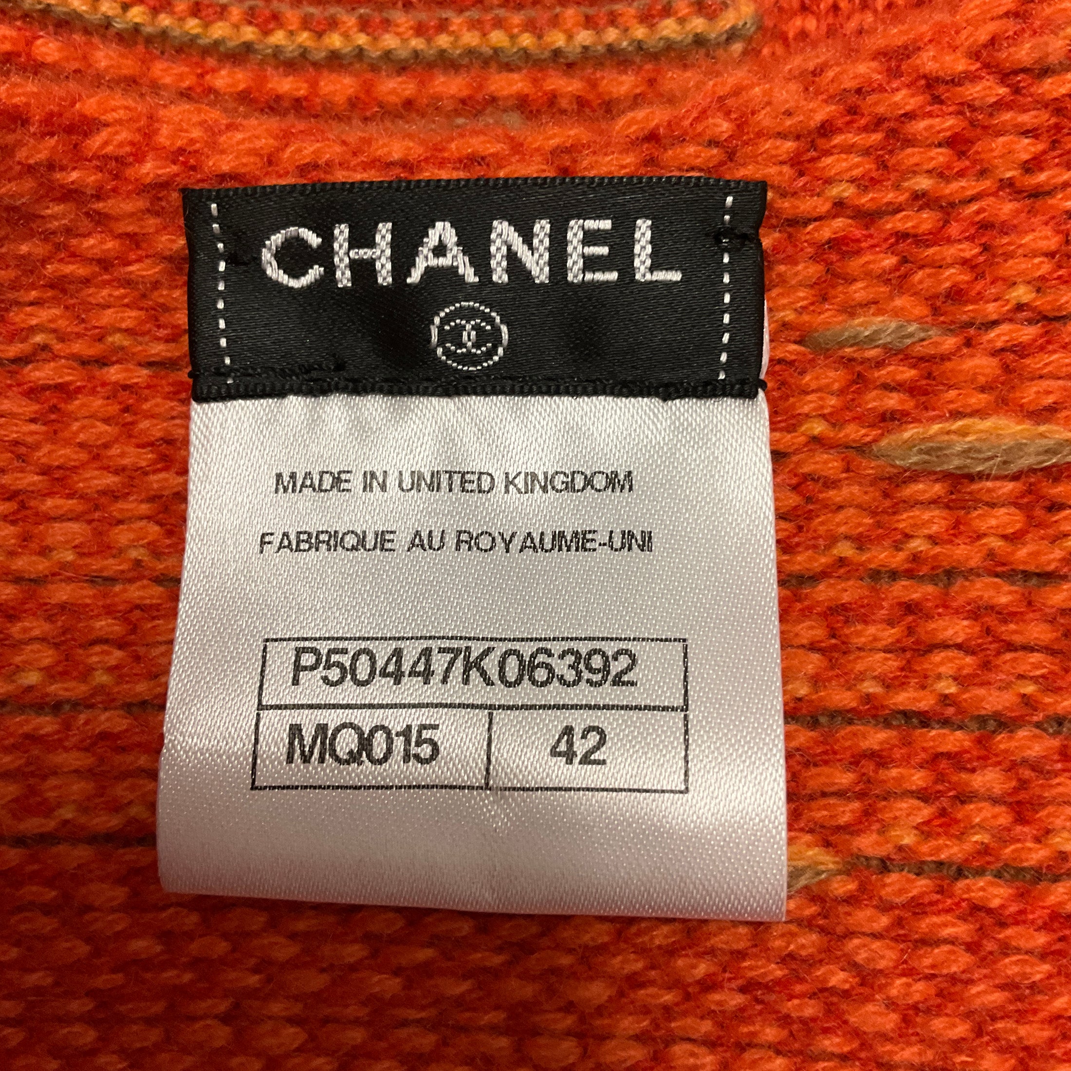 Chanel RARE Orange / Tan Ribbed Cashmere Knit Pullover Sweater with CC Logo Plaque