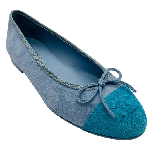 Chanel Light Blue / Turquoise CC Logo Cap Toe Suede Calfskin Ballerina Flats with Bow Detail