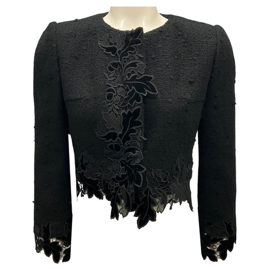 Oscar de la Renta Black Fall 2023 Embroidered Lace Trimmed Cropped Tweed Jacket