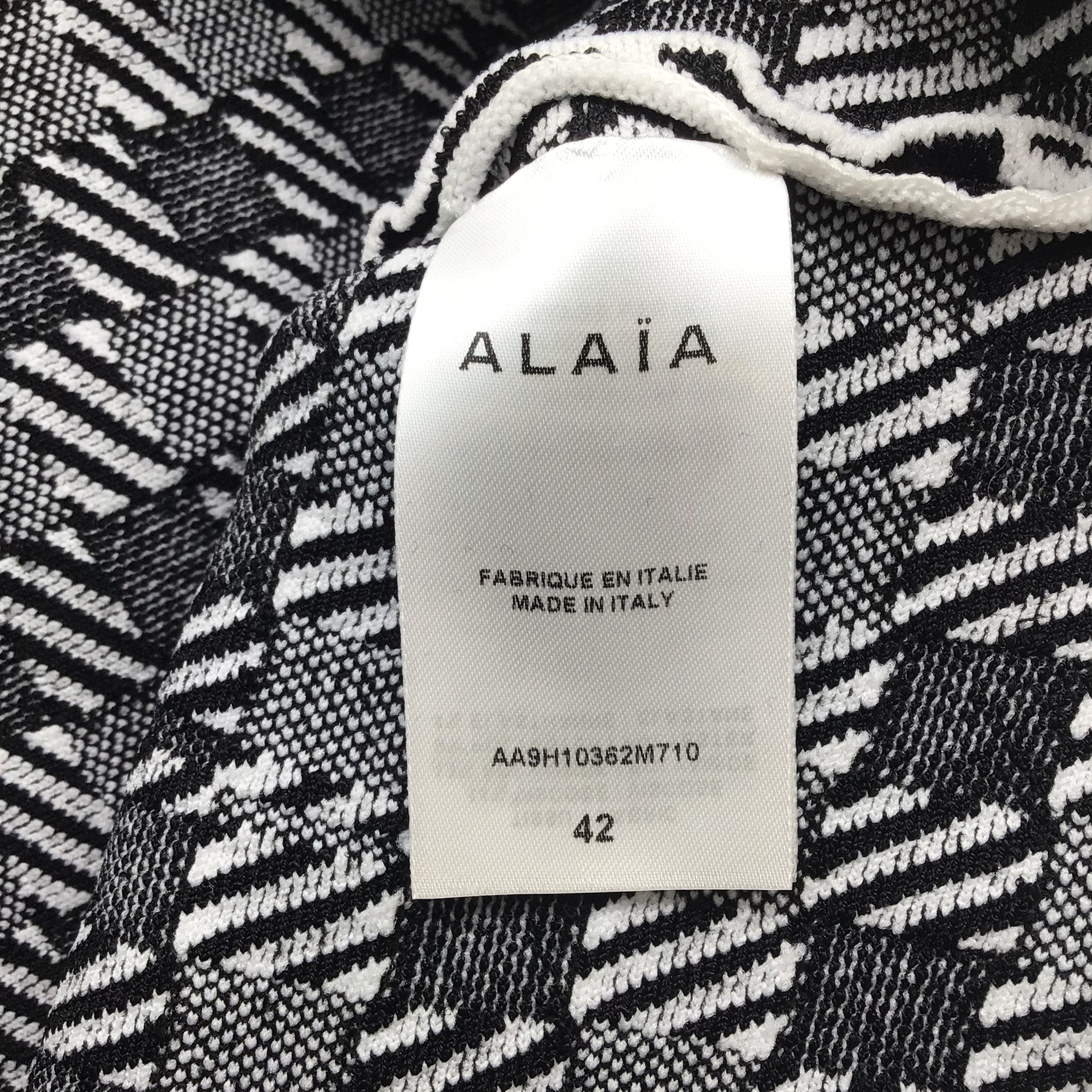 Alaia Black / White Cropped Check Knit Top