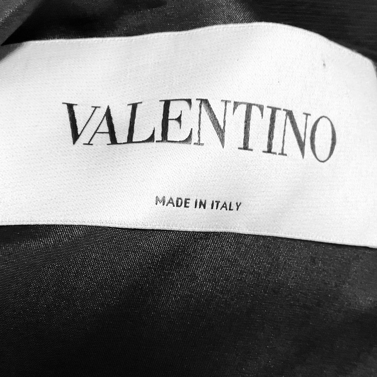 Valentino Black / White Bow Detailed Wool and Silk Crepe Dress