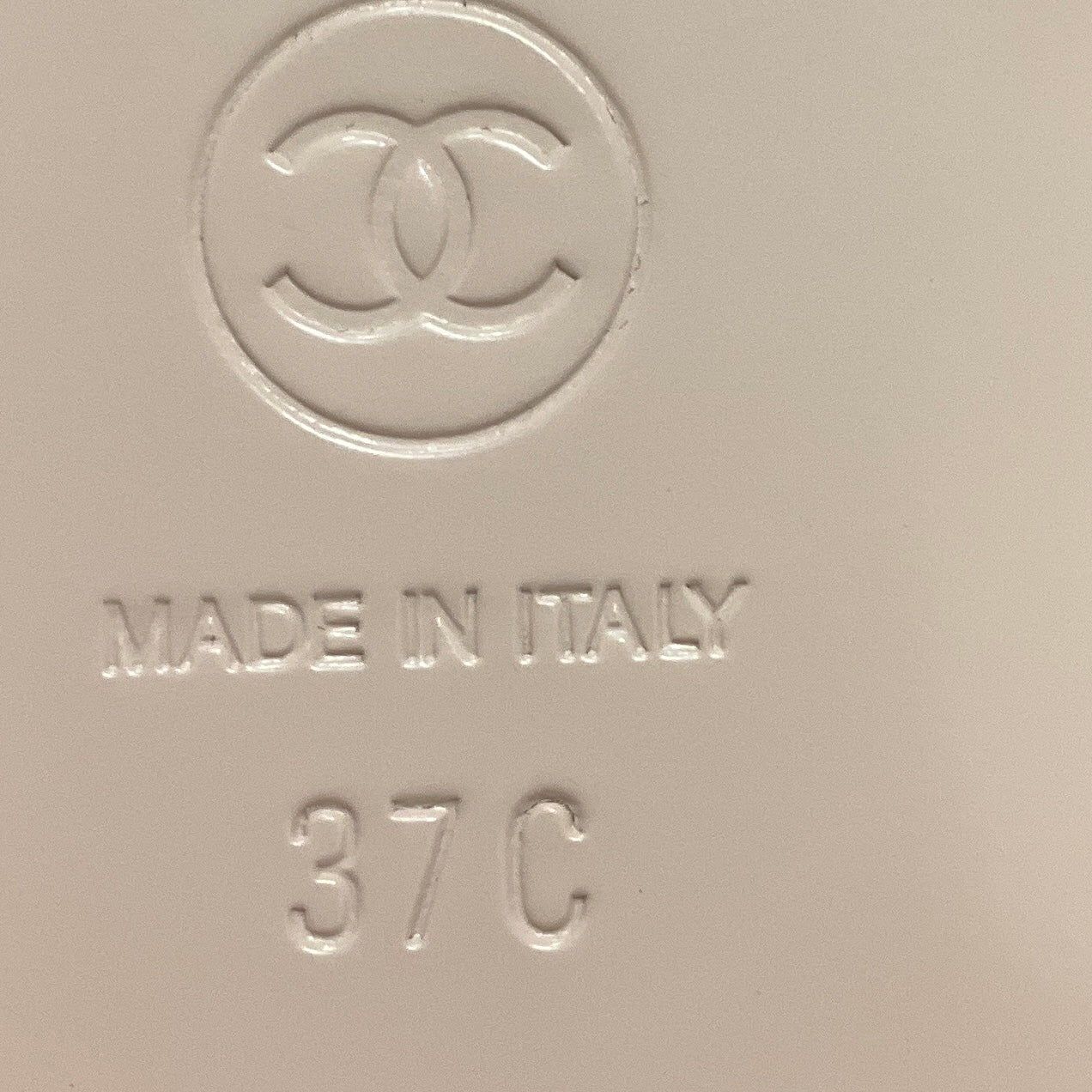 Chanel Light Blush Pink / Black Interlocking CC Logo Mesh and Leather Mary Jane Flats