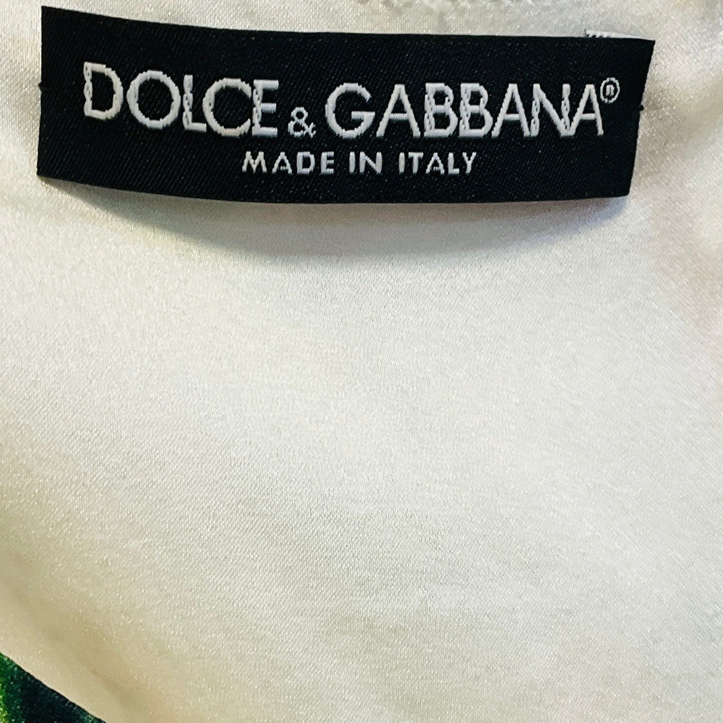 Dolce & Gabbana White / Red / Gold Multi Floral Baroque Print Sleeveless Silk Cocktail Dress