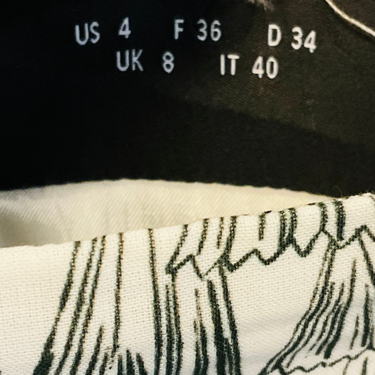 Akris White / Black Printed Cotton Midi Skirt