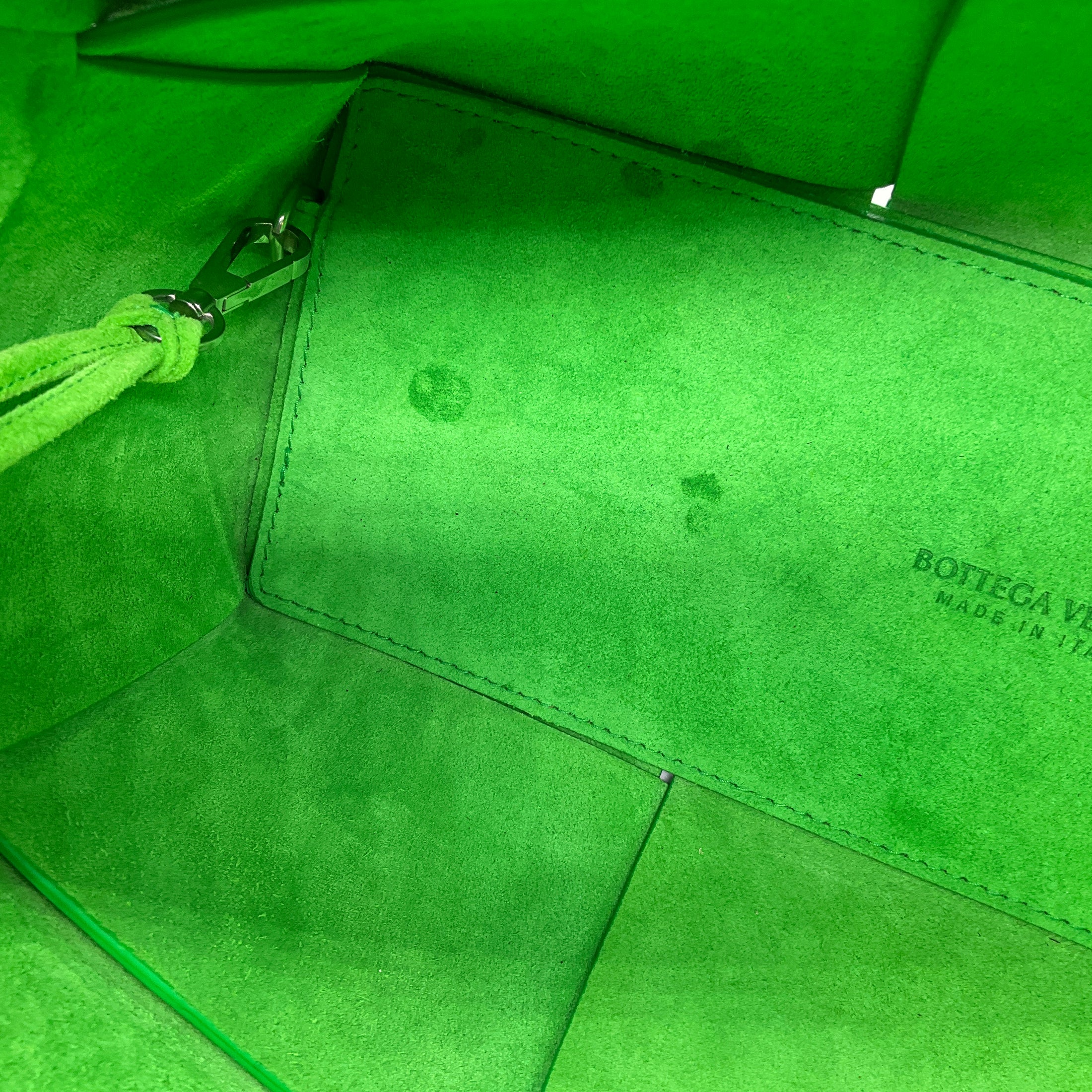 Bottega Veneta Green Intrecciato Leather Arco Tote Bag