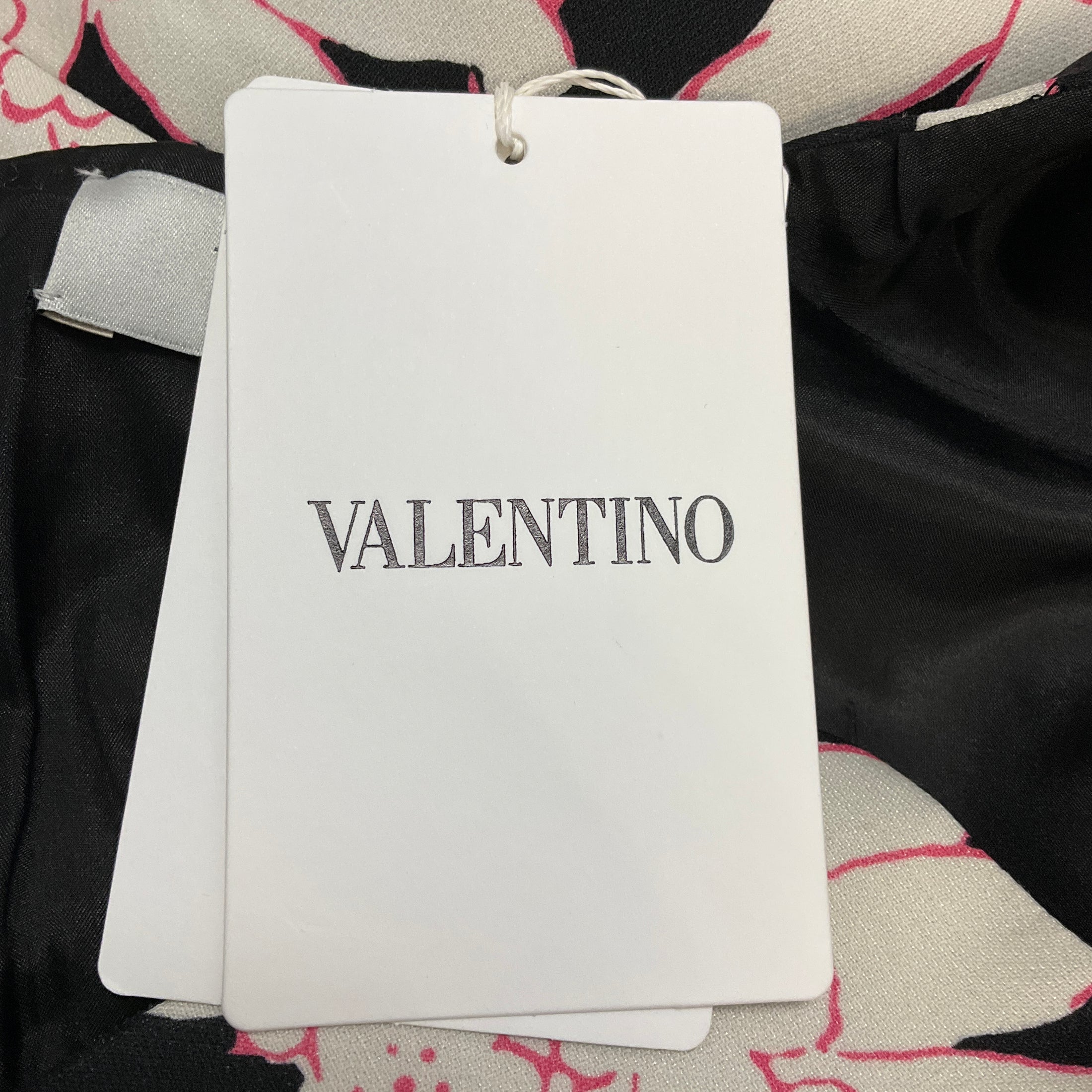 Valentino Black / White / Pink Floral Short Sleeved Crepe Top