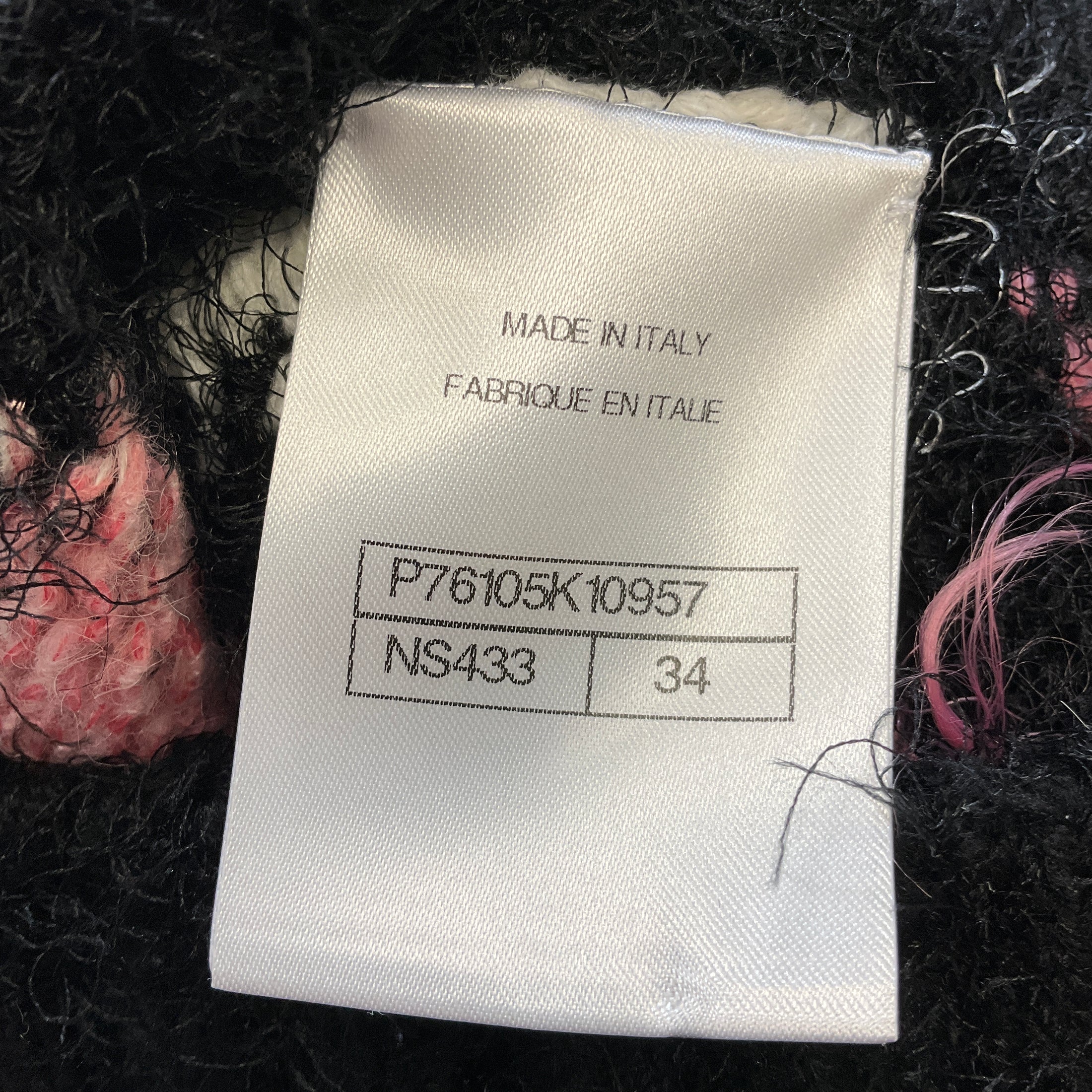 Chanel Black / White / Pink 2023 Fuzzy Cashmere Knit Pullover Sweater