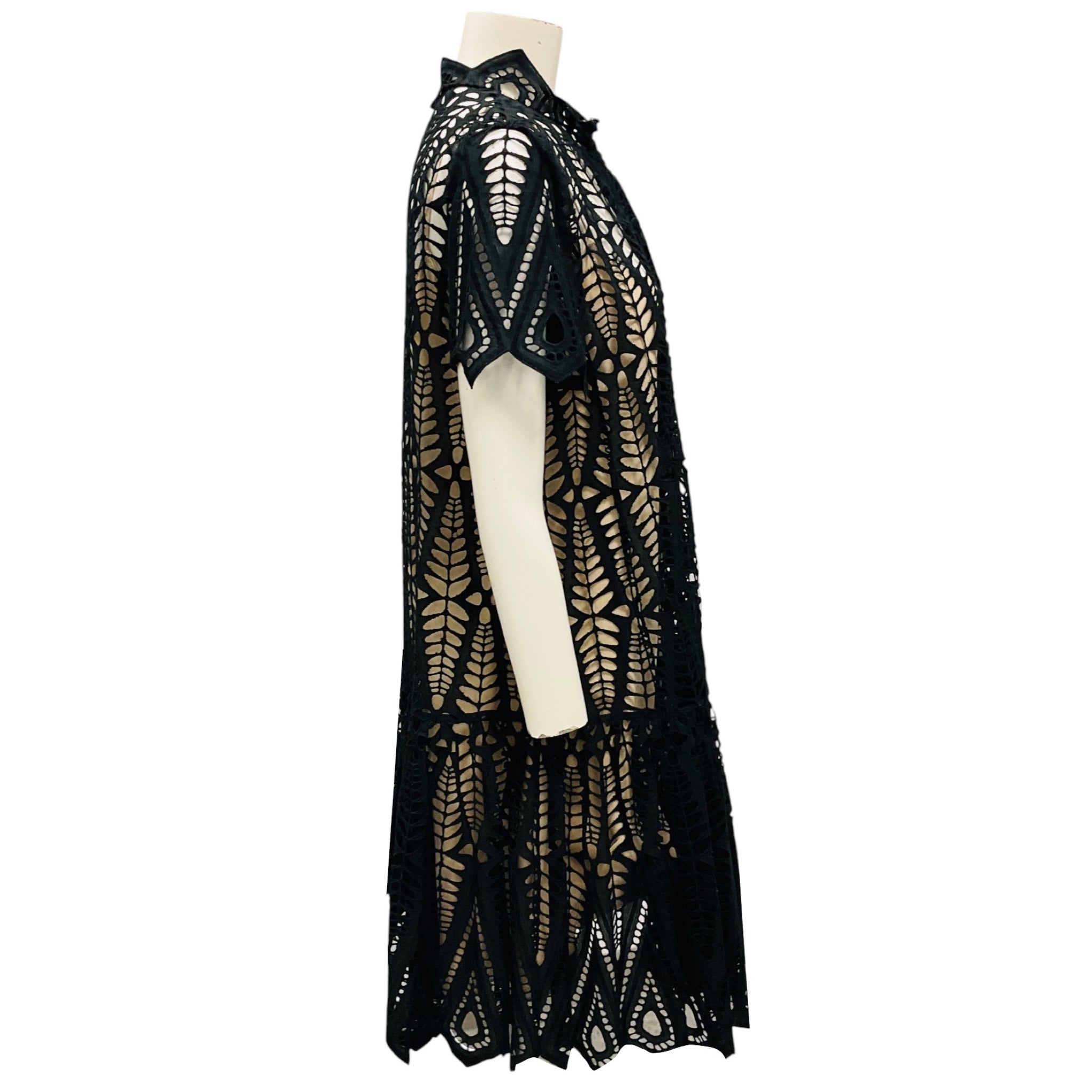 Oscar de la Renta Black / Nude Eyelet Collared Dress