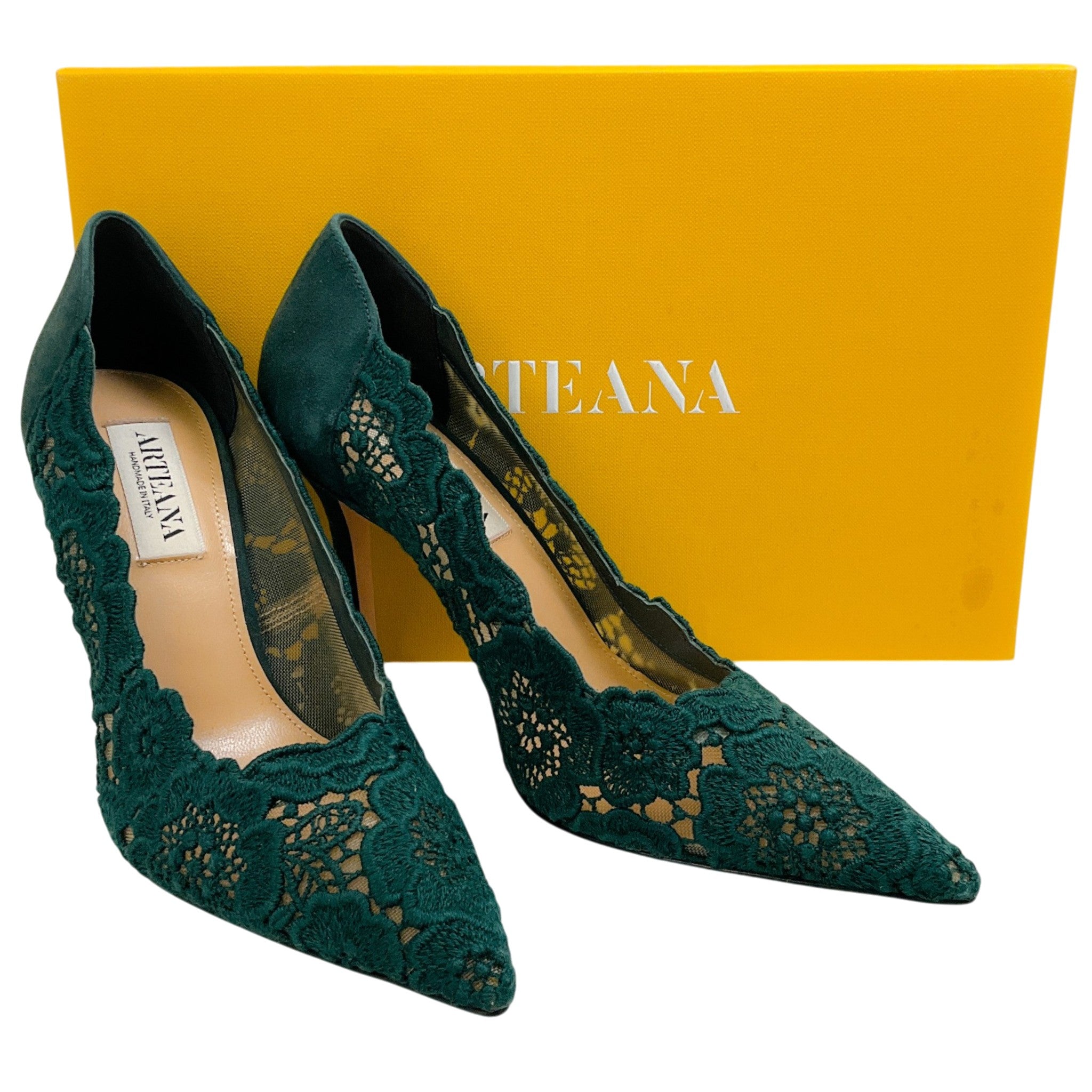 Arteana Cyprus Green Lace / Suede Pumps
