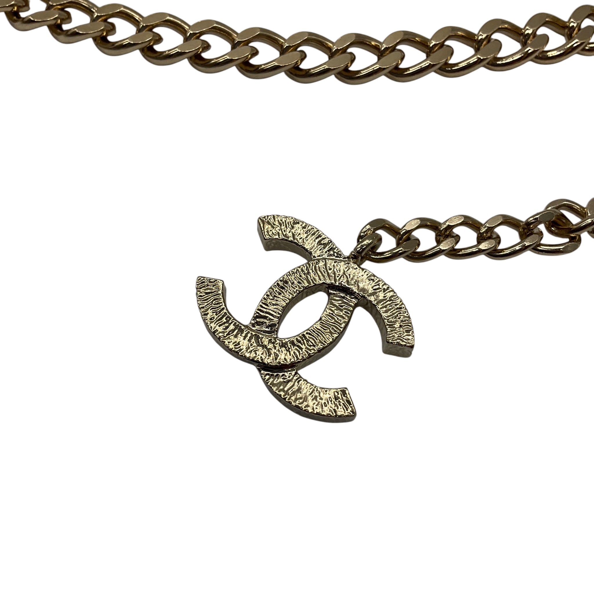 Chanel RARE 2005 Rose Quartz Stone Embellished CC Logo Pendant Gold Chain Belt
