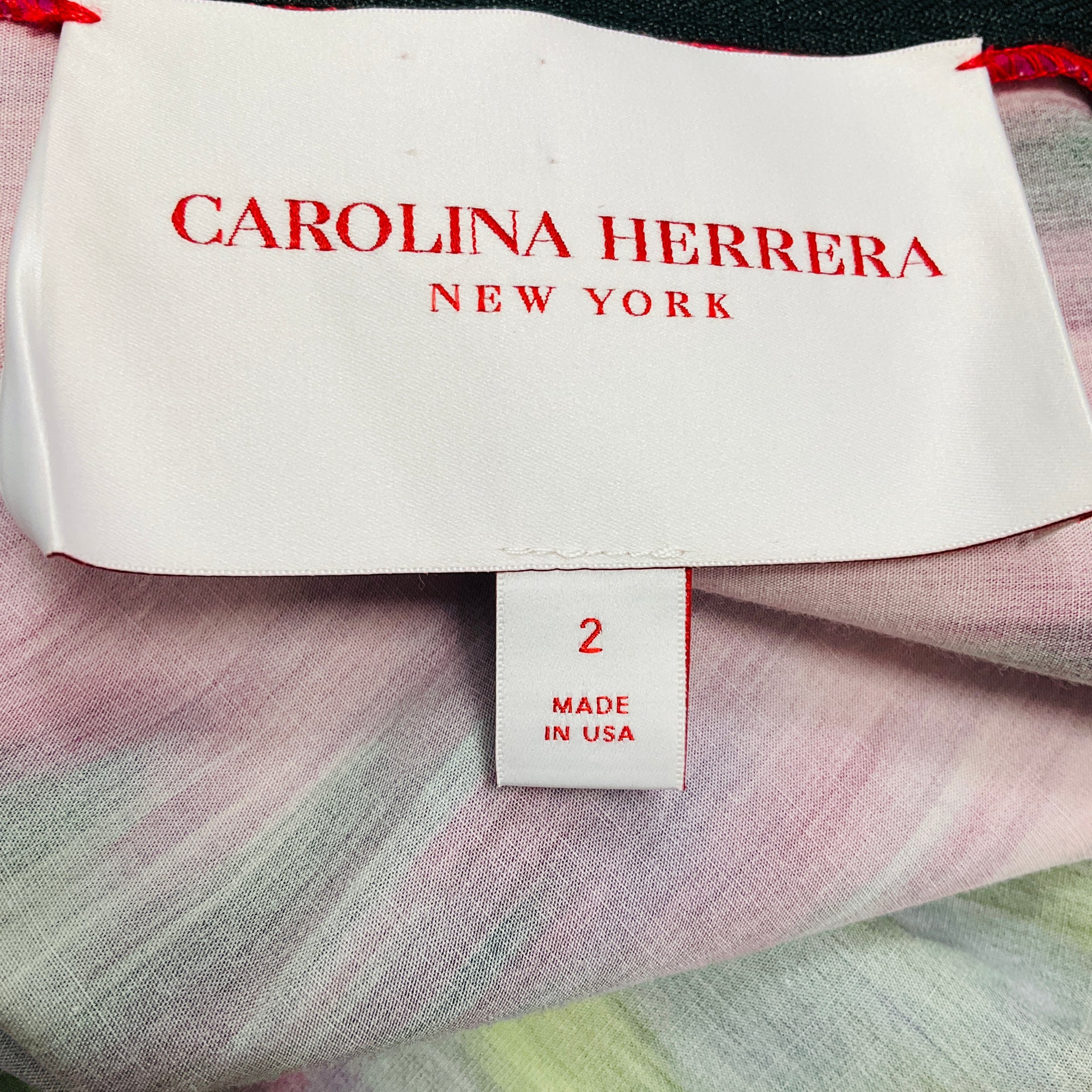 Carolina Herrera Red / Green Multi Short Sleeved Flared Cotton Mini Dress